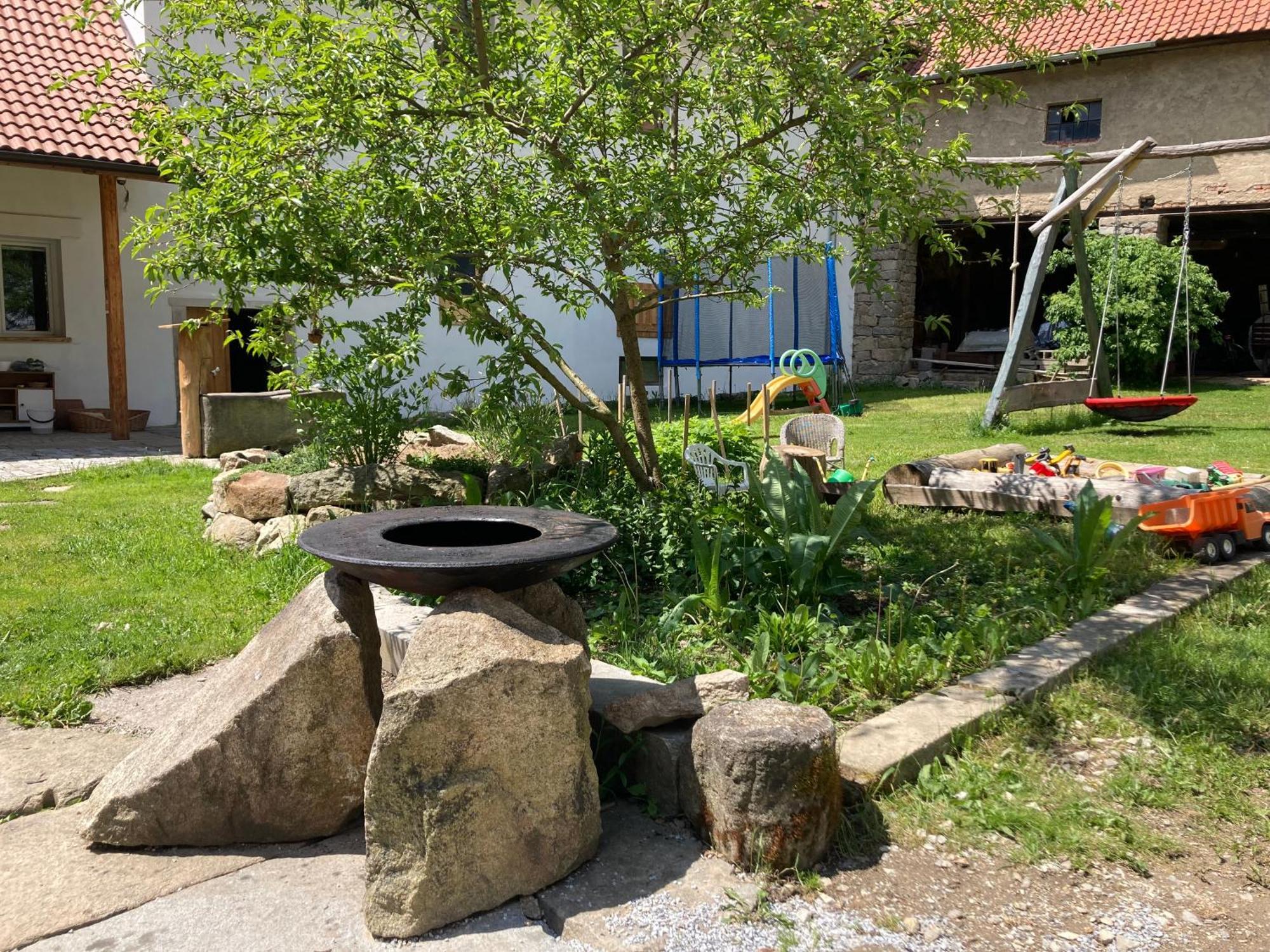 Na Mlejne Apartment Telč Екстериор снимка